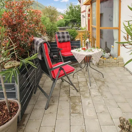 1 Bedroom Lovely In Deggingen