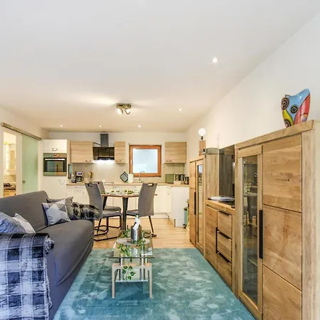 1 Bedroom Lovely In Διαμέρισμα Deggingen