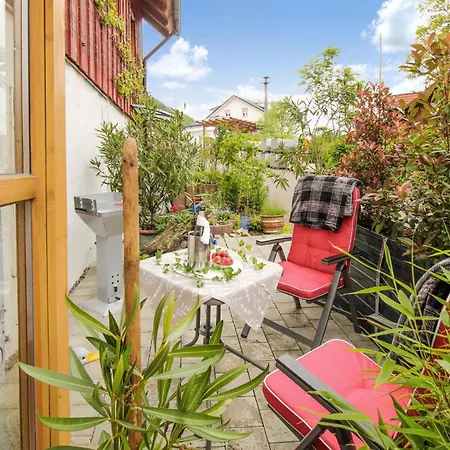 1 Bedroom Lovely In Διαμέρισμα *